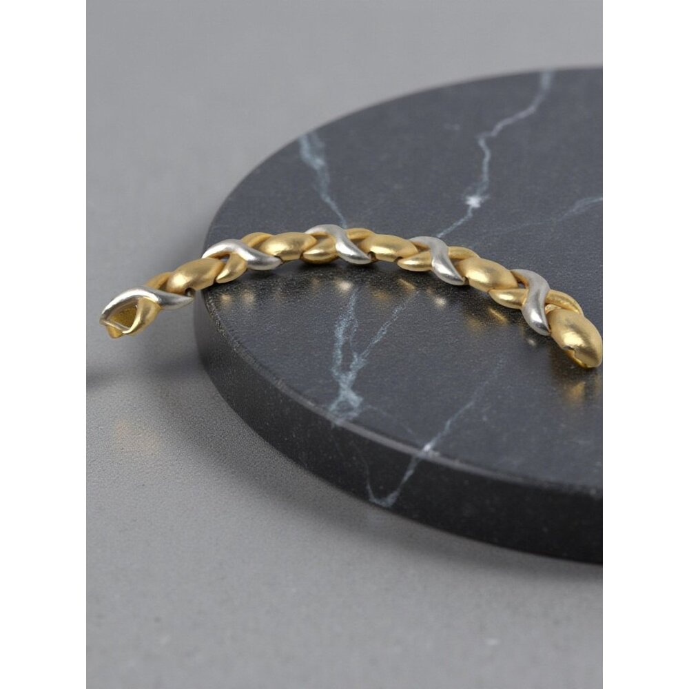 vintage Les Bernard jewelry 9" hook closure gold and silver color metal wrist br - Picture 11 of 11